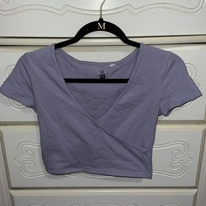 Cropped short sleeve t-shirt, from PacSun, stretchy material, only worn once